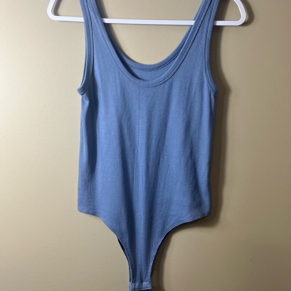 a new day Women's Scoop Neck Bodysuit Bundle Coral and Blue Size Large - Picture 6 of 11